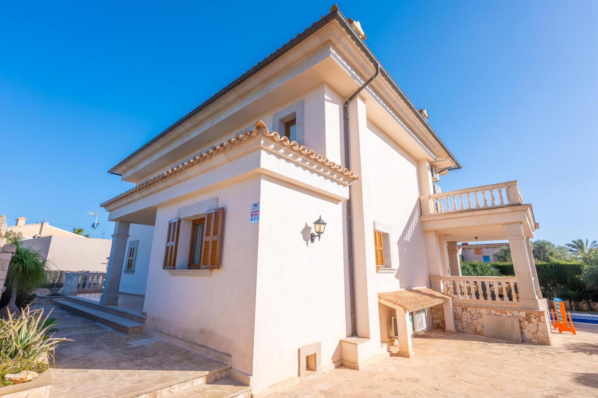 Albons Villa